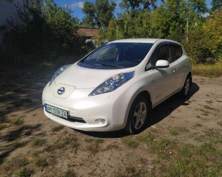 Белый Ниссан Лиф, объемом двигателя 0 л и пробегом 66 тыс. км за 8300 $, фото 2 на Automoto.ua