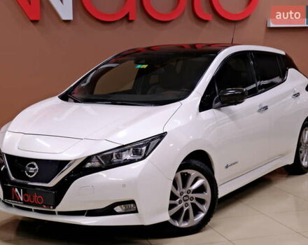 Белый Ниссан Лиф, объемом двигателя 0 л и пробегом 121 тыс. км за 14900 $, фото 9 на Automoto.ua