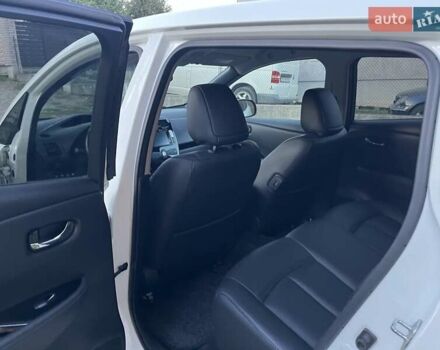 Белый Ниссан Лиф, объемом двигателя 0 л и пробегом 107 тыс. км за 8400 $, фото 22 на Automoto.ua