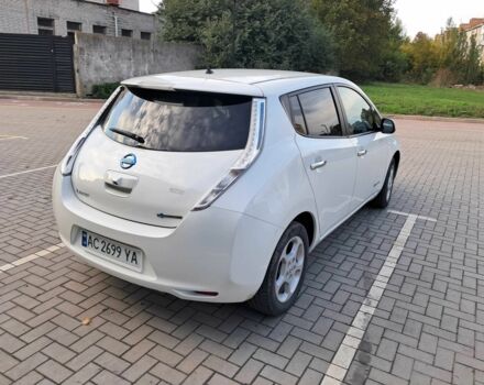 Белый Ниссан Лиф, объемом двигателя 0 л и пробегом 49 тыс. км за 7500 $, фото 7 на Automoto.ua