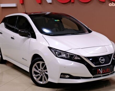 Белый Ниссан Лиф, объемом двигателя 0 л и пробегом 121 тыс. км за 14900 $, фото 3 на Automoto.ua