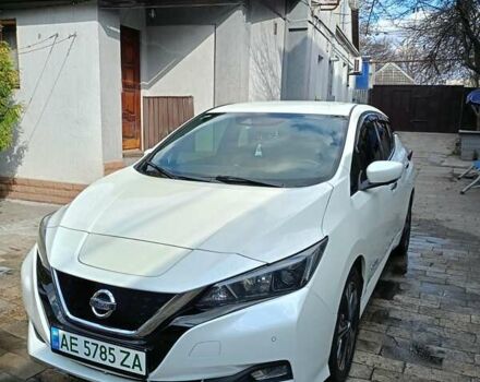 Белый Ниссан Лиф, объемом двигателя 0 л и пробегом 230 тыс. км за 10000 $, фото 16 на Automoto.ua