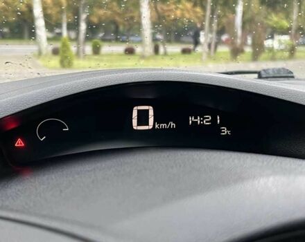 Білий Ніссан Ліф, об'ємом двигуна 0 л та пробігом 107 тис. км за 7700 $, фото 16 на Automoto.ua