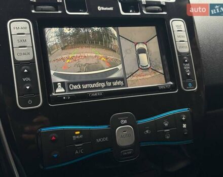 Белый Ниссан Лиф, объемом двигателя 0 л и пробегом 138 тыс. км за 6799 $, фото 11 на Automoto.ua