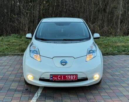 Белый Ниссан Лиф, объемом двигателя 0 л и пробегом 115 тыс. км за 7800 $, фото 6 на Automoto.ua