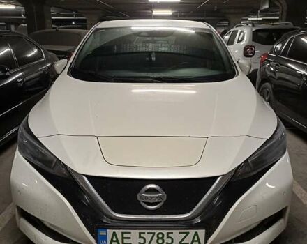 Белый Ниссан Лиф, объемом двигателя 0 л и пробегом 230 тыс. км за 10000 $, фото 17 на Automoto.ua