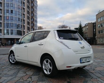 Білий Ніссан Ліф, об'ємом двигуна 0 л та пробігом 20 тис. км за 9200 $, фото 3 на Automoto.ua