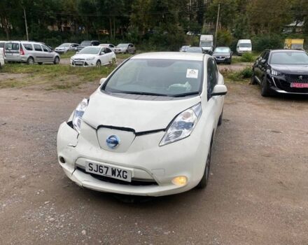 Белый Ниссан Лиф, объемом двигателя 0 л и пробегом 88 тыс. км за 4000 $, фото 3 на Automoto.ua