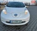 Белый Ниссан Лиф, объемом двигателя 0 л и пробегом 112 тыс. км за 8500 $, фото 8 на Automoto.ua