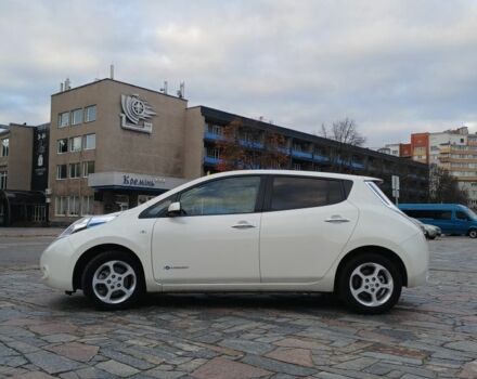 Білий Ніссан Ліф, об'ємом двигуна 0 л та пробігом 20 тис. км за 9200 $, фото 5 на Automoto.ua