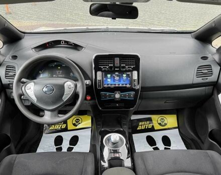 Білий Ніссан Ліф, об'ємом двигуна 0 л та пробігом 107 тис. км за 7700 $, фото 10 на Automoto.ua