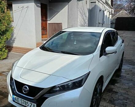 Белый Ниссан Лиф, объемом двигателя 0 л и пробегом 230 тыс. км за 10000 $, фото 14 на Automoto.ua