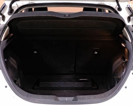 Белый Ниссан Лиф, объемом двигателя 0 л и пробегом 121 тыс. км за 14900 $, фото 8 на Automoto.ua