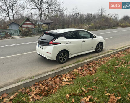 Белый Ниссан Лиф, объемом двигателя 0 л и пробегом 128 тыс. км за 10300 $, фото 8 на Automoto.ua