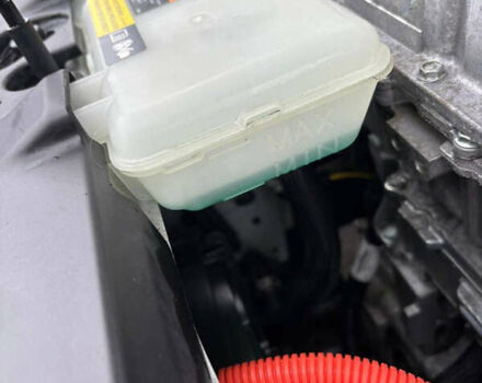 Білий Ніссан Ліф, об'ємом двигуна 0 л та пробігом 150 тис. км за 10400 $, фото 12 на Automoto.ua