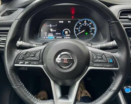 Білий Ніссан Ліф, об'ємом двигуна 0 л та пробігом 105 тис. км за 11700 $, фото 6 на Automoto.ua