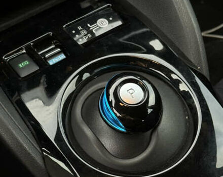 Белый Ниссан Лиф, объемом двигателя 0 л и пробегом 50 тыс. км за 12800 $, фото 15 на Automoto.ua