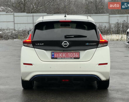 Белый Ниссан Лиф, объемом двигателя 0 л и пробегом 96 тыс. км за 13500 $, фото 7 на Automoto.ua