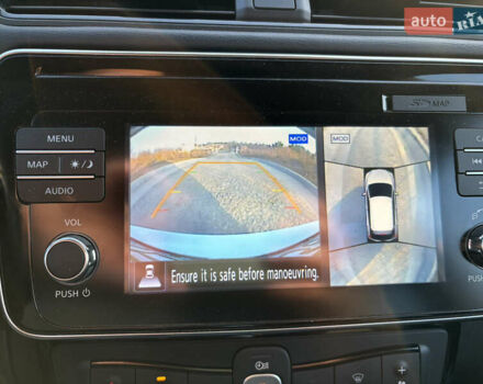 Белый Ниссан Лиф, объемом двигателя 0 л и пробегом 140 тыс. км за 13850 $, фото 20 на Automoto.ua