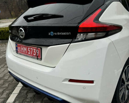 Белый Ниссан Лиф, объемом двигателя 0 л и пробегом 116 тыс. км за 11800 $, фото 11 на Automoto.ua