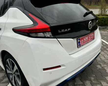 Белый Ниссан Лиф, объемом двигателя 0 л и пробегом 116 тыс. км за 11800 $, фото 17 на Automoto.ua