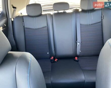 Белый Ниссан Лиф, объемом двигателя 0 л и пробегом 140 тыс. км за 12800 $, фото 22 на Automoto.ua