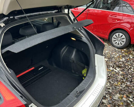 Белый Ниссан Лиф, объемом двигателя 0 л и пробегом 98 тыс. км за 13000 $, фото 10 на Automoto.ua