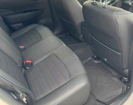 Белый Ниссан Лиф, объемом двигателя 0 л и пробегом 111 тыс. км за 9700 $, фото 17 на Automoto.ua