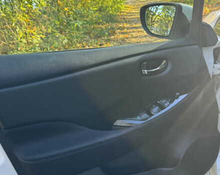 Белый Ниссан Лиф, объемом двигателя 0 л и пробегом 116 тыс. км за 11800 $, фото 69 на Automoto.ua