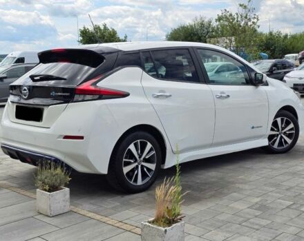 Білий Ніссан Ліф, об'ємом двигуна 0 л та пробігом 115 тис. км за 10999 $, фото 3 на Automoto.ua