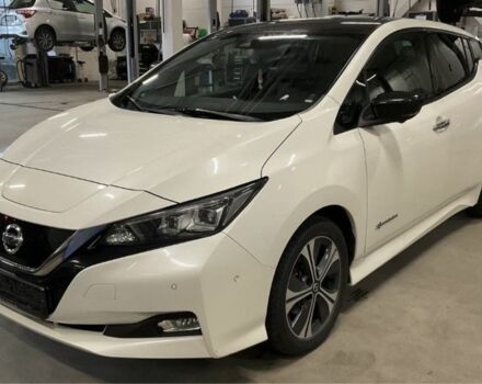 Білий Ніссан Ліф, об'ємом двигуна 0 л та пробігом 124 тис. км за 12500 $, фото 3 на Automoto.ua