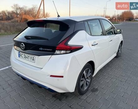 Білий Ніссан Ліф, об'ємом двигуна 0 л та пробігом 135 тис. км за 10900 $, фото 11 на Automoto.ua