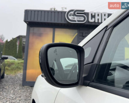 Белый Ниссан Лиф, объемом двигателя 0 л и пробегом 157 тыс. км за 11700 $, фото 21 на Automoto.ua