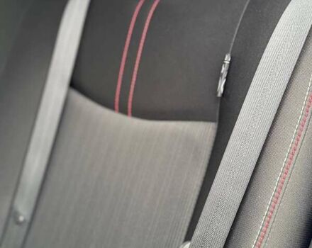 Белый Ниссан Лиф, объемом двигателя 0 л и пробегом 33 тыс. км за 16400 $, фото 25 на Automoto.ua