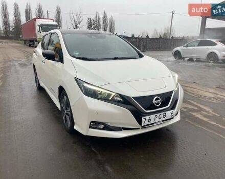 Белый Ниссан Лиф, объемом двигателя 0 л и пробегом 108 тыс. км за 12700 $, фото 16 на Automoto.ua