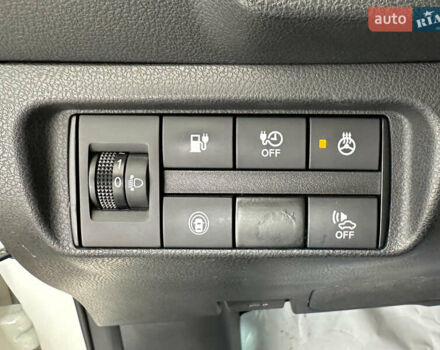 Белый Ниссан Лиф, объемом двигателя 0 л и пробегом 115 тыс. км за 12150 $, фото 32 на Automoto.ua