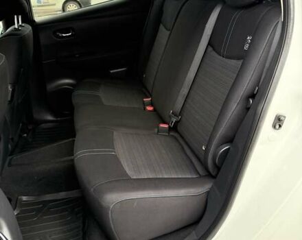 Белый Ниссан Лиф, объемом двигателя 0 л и пробегом 92 тыс. км за 12500 $, фото 21 на Automoto.ua