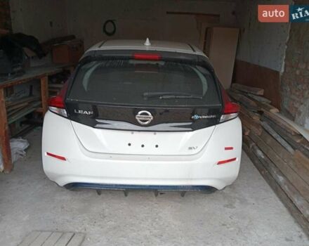 Белый Ниссан Лиф, объемом двигателя 0 л и пробегом 48 тыс. км за 6450 $, фото 12 на Automoto.ua