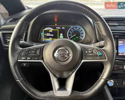 Білий Ніссан Ліф, об'ємом двигуна 0 л та пробігом 67 тис. км за 11500 $, фото 33 на Automoto.ua