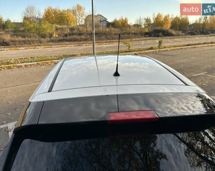 Белый Ниссан Лиф, объемом двигателя 0 л и пробегом 52 тыс. км за 15500 $, фото 16 на Automoto.ua