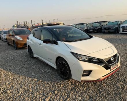 Белый Ниссан Лиф, объемом двигателя 0 л и пробегом 33 тыс. км за 16400 $, фото 3 на Automoto.ua