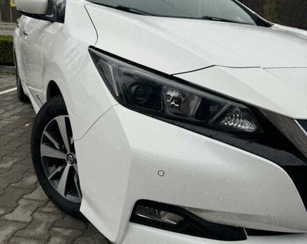 Белый Ниссан Лиф, объемом двигателя 0 л и пробегом 116 тыс. км за 11800 $, фото 27 на Automoto.ua