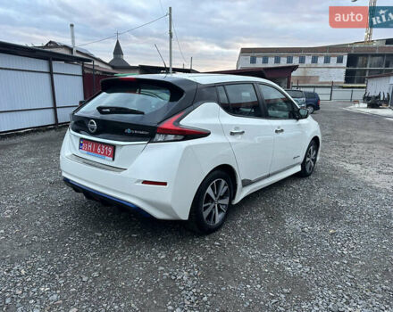 Білий Ніссан Ліф, об'ємом двигуна 0 л та пробігом 181 тис. км за 9800 $, фото 5 на Automoto.ua