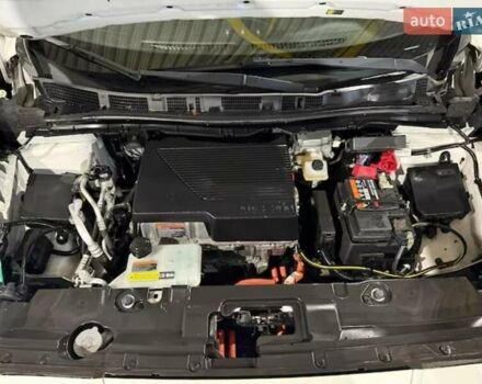 Белый Ниссан Лиф, объемом двигателя 0 л и пробегом 132 тыс. км за 12999 $, фото 17 на Automoto.ua