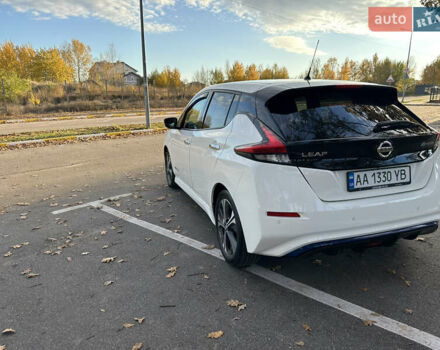 Белый Ниссан Лиф, объемом двигателя 0 л и пробегом 52 тыс. км за 15500 $, фото 10 на Automoto.ua