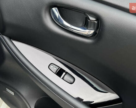 Белый Ниссан Лиф, объемом двигателя 0 л и пробегом 114 тыс. км за 12950 $, фото 30 на Automoto.ua