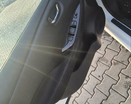 Білий Ніссан Ліф, об'ємом двигуна 0 л та пробігом 192 тис. км за 10800 $, фото 14 на Automoto.ua