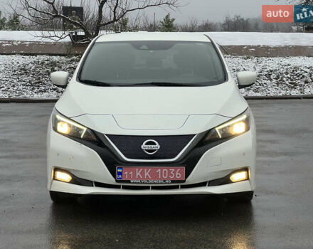 Белый Ниссан Лиф, объемом двигателя 0 л и пробегом 96 тыс. км за 13500 $, фото 1 на Automoto.ua