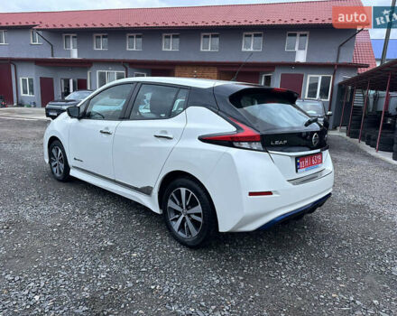 Білий Ніссан Ліф, об'ємом двигуна 0 л та пробігом 181 тис. км за 9800 $, фото 7 на Automoto.ua