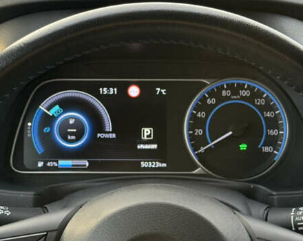 Белый Ниссан Лиф, объемом двигателя 0 л и пробегом 50 тыс. км за 12800 $, фото 10 на Automoto.ua